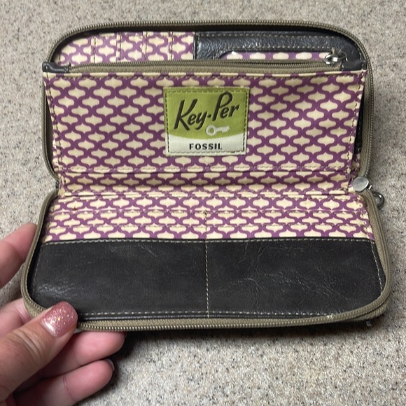 Fossil Wallet..SuPeR CuTe - Picture 5 of 11